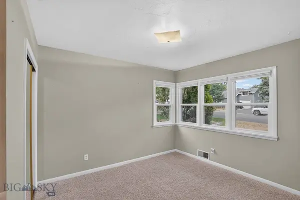 2702 Louise LN, Billings, MT 59102