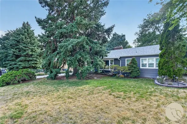 2702 Louise LN