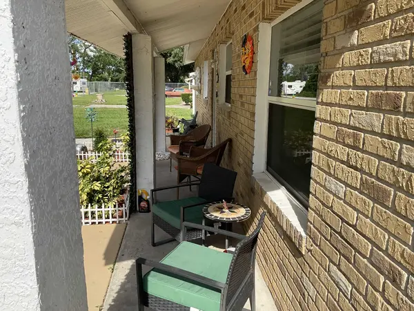 837 Campello St, Altamonte Springs, FL 32701-2013
