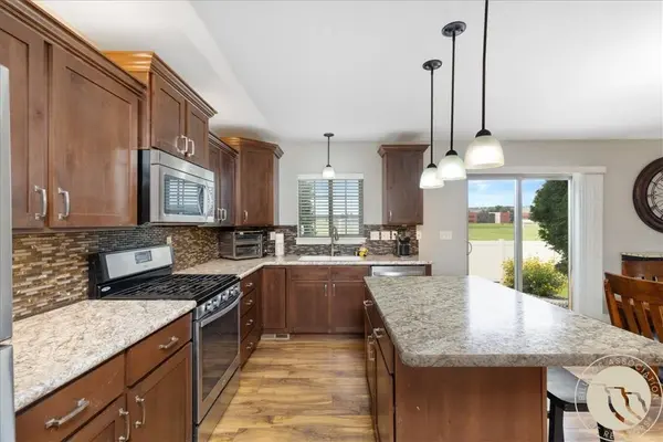 5717 Mountain Front AVE, Billings, MT 59106