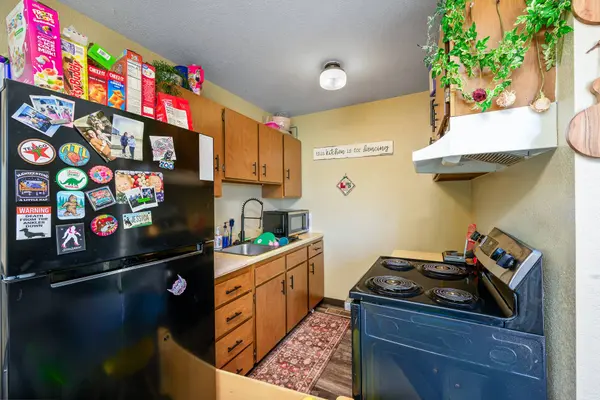 3 33rd ST W, Billings, MT 59102