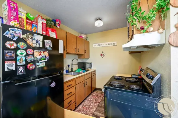 3 33rd ST W, Billings, MT 59102