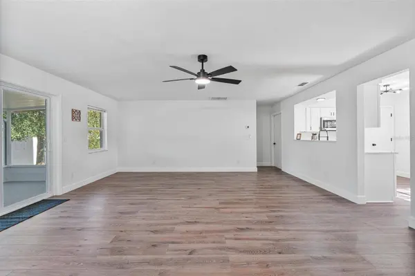 2707 KNOLLWOOD TRL, Eustis, FL 32726