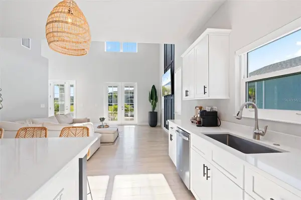 553 VENETIAN PALMS BLVD, New Smyrna Beach, FL 32168