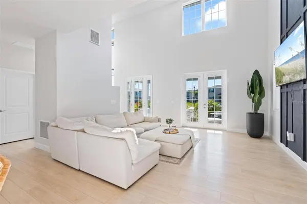 553 VENETIAN PALMS BLVD, New Smyrna Beach, FL 32168