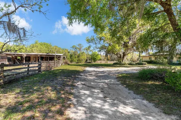 475 E NEW YORK AVE, Orange City, FL 32763