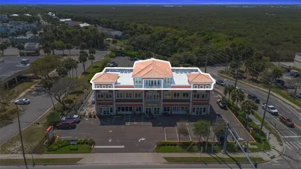 701 E 3RD AVE #PH, New Smyrna Beach, FL 32169