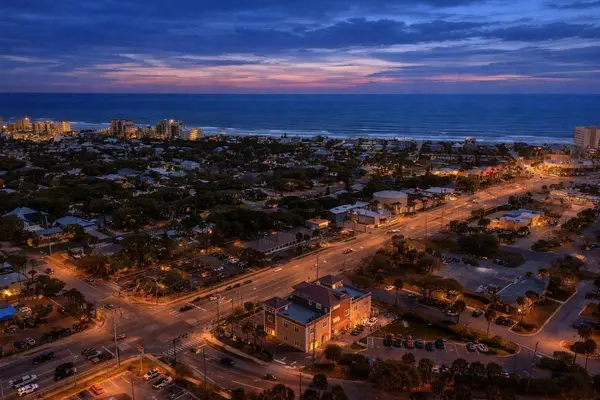 701 E 3RD AVE #PH, New Smyrna Beach, FL 32169