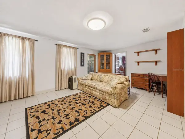3543 N COUNTY ROAD 426, Geneva, FL 32732