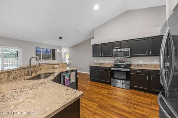 1041 Homewood AVE, Melbourne, FL 32940