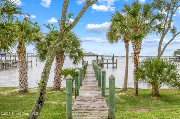 11 Pisces LN, Rockledge, FL 32955