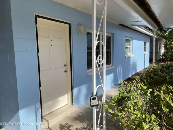 130 Moore AVE, Merritt Island, FL 32952