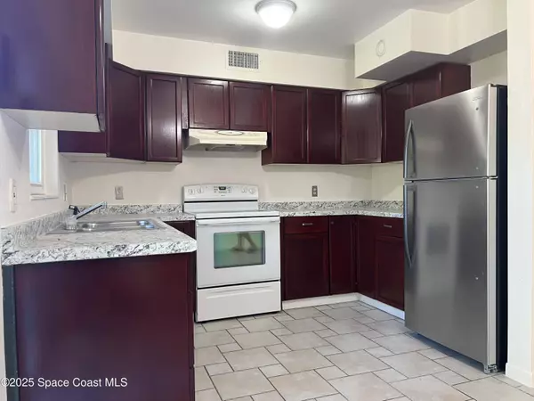 130 Moore AVE, Merritt Island, FL 32952