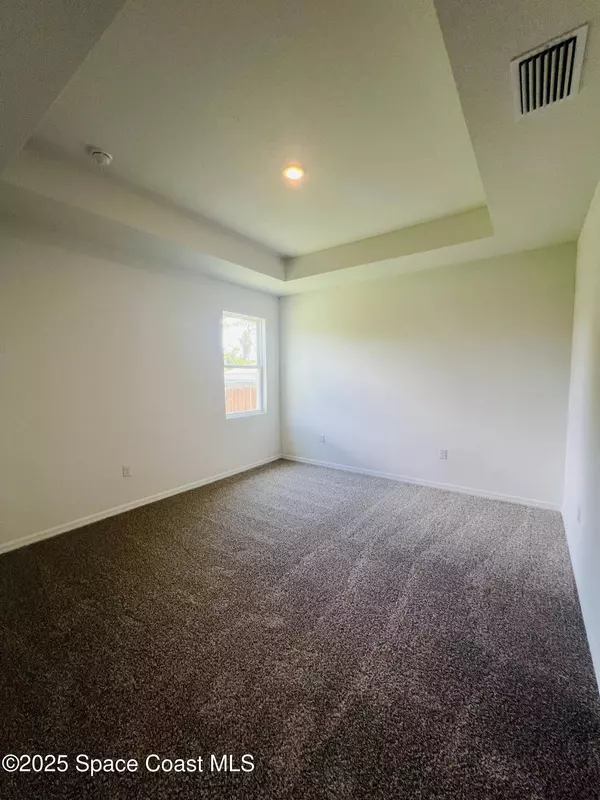 1320 Seabreeze ST SW, Palm Bay, FL 32908