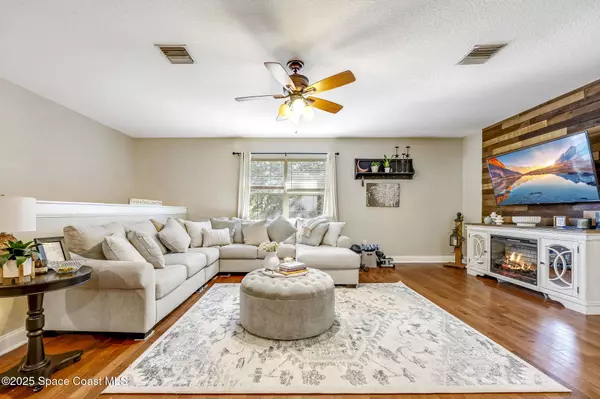 842 Parkwood AVE, Titusville, FL 32796