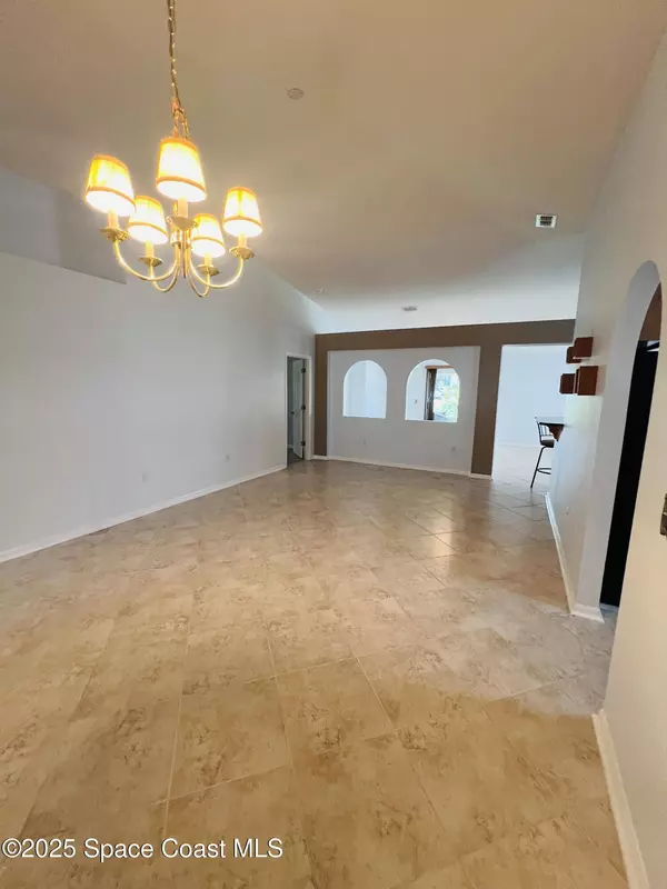 2309 Myla LN, Melbourne, FL 32935