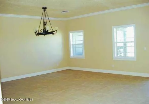 1800 Kole PL #104, Melbourne, FL 32935