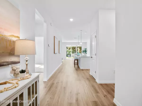 1320 Seabreeze ST SW, Palm Bay, FL 32908