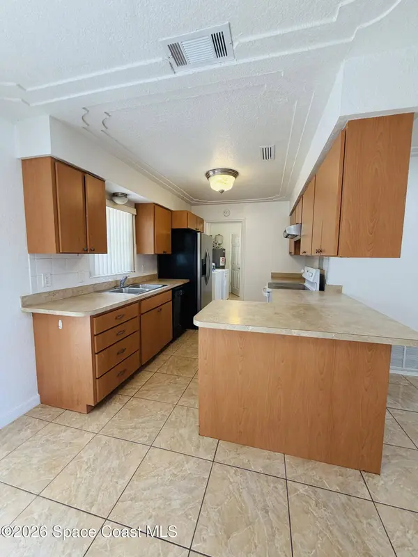 981 Palmer ST, Rockledge, FL 32955