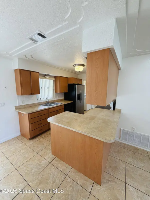 981 Palmer ST, Rockledge, FL 32955