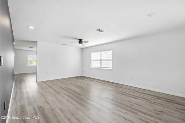 875 Corbin CIR SW, Palm Bay, FL 32908