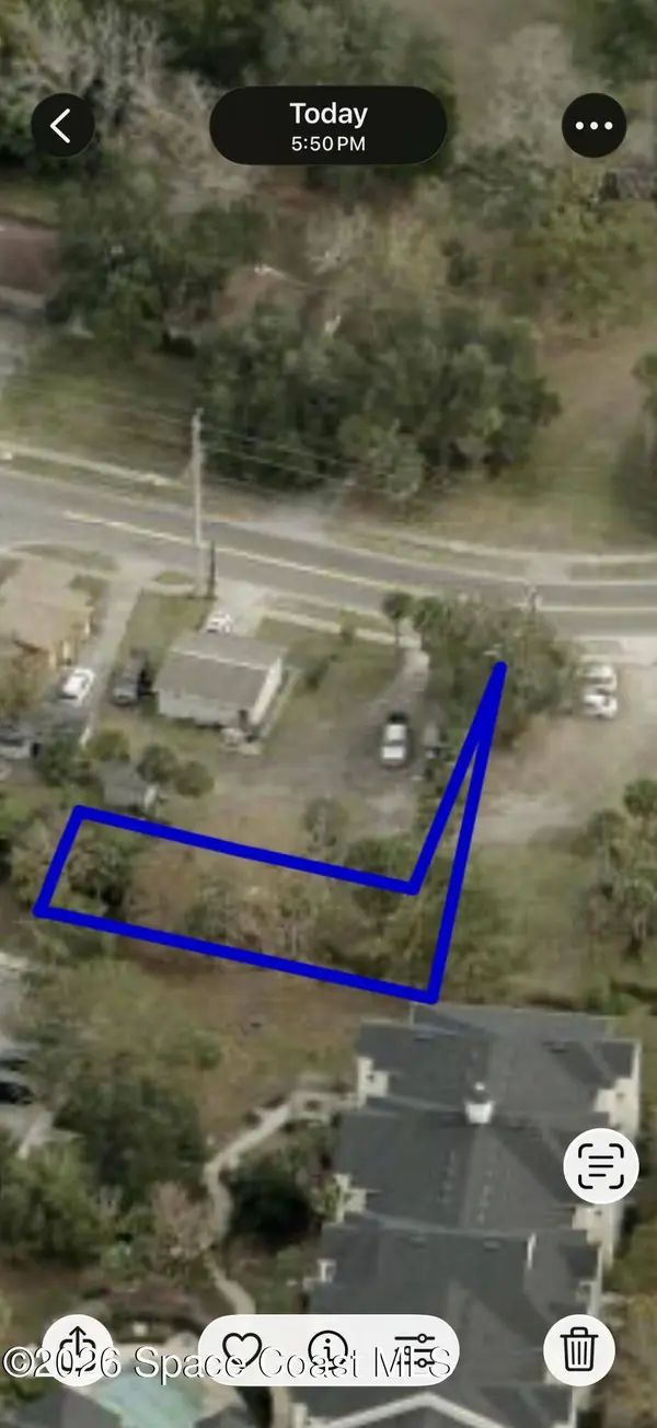 928 S Deleon AVE, Titusville, FL 32780