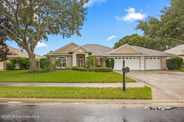 6197 Arlington CIR