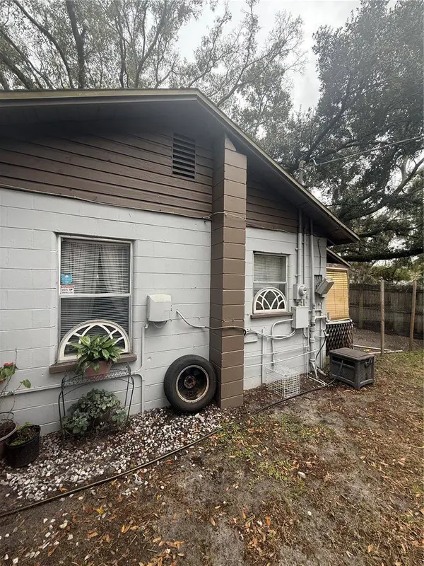 1005 W WASHINGTON ST, Plant City, FL 33563