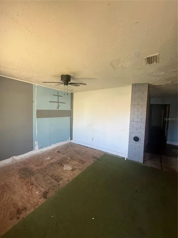 9212 N BROOKS ST, Tampa, FL 33612