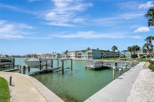 400 64TH AVE #202, St Pete Beach, FL 33706