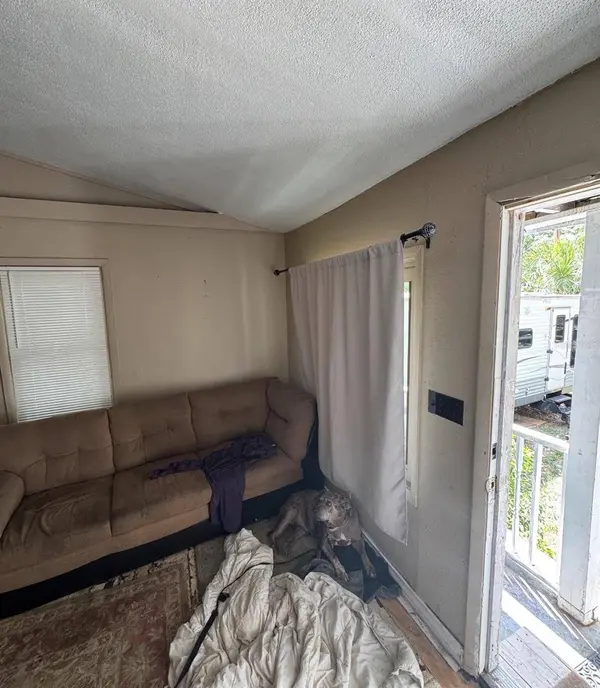 1812 E OKALOOSA AVE, Tampa, FL 33604