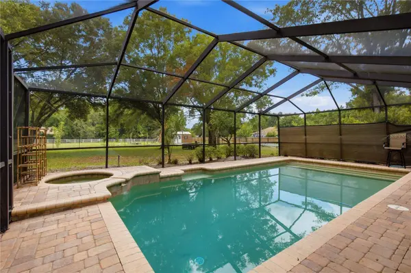 25520 OAKS BLVD, Land O Lakes, FL 34639