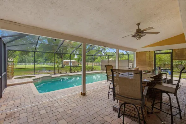 25520 OAKS BLVD, Land O Lakes, FL 34639
