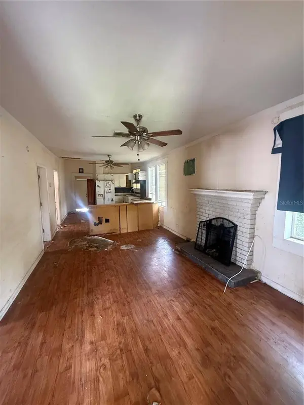 7703 N 17TH ST, Tampa, FL 33604