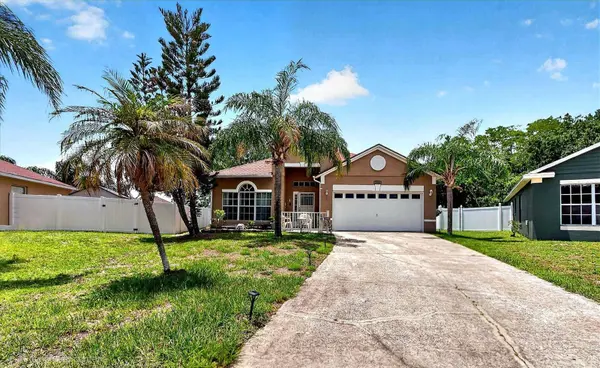 2304 SAPHIRE CT, Kissimmee, FL 34743