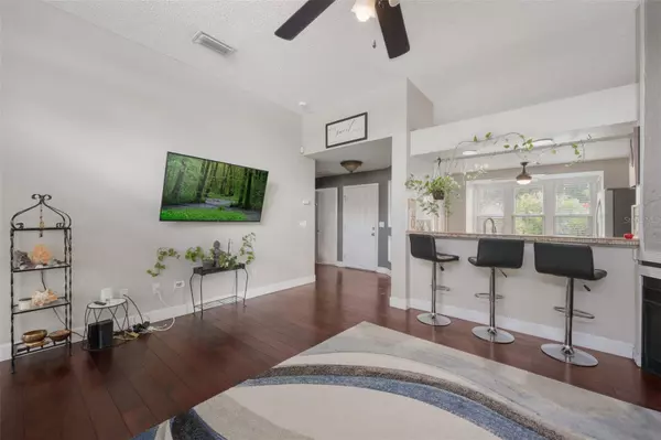 5747 DELANO LN, Orlando, FL 32821