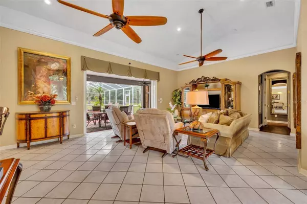 2508 FAWN RUN, Oviedo, FL 32765
