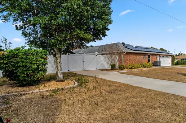 1878 VIKING AVE, Deltona, FL 32725