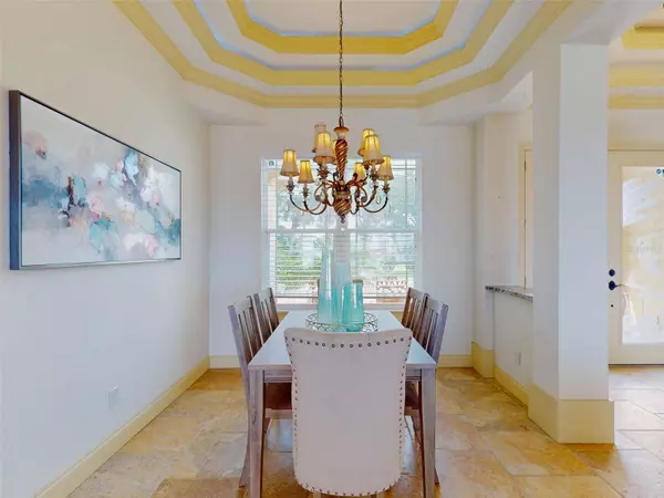 2227 S PALMETTO AVE, South Daytona, FL 32119