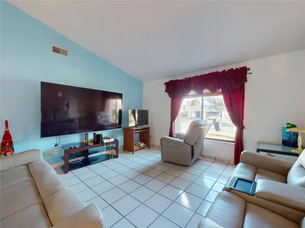 202 SPRINGVIEW DR, Sanford, FL 32773