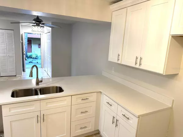 604 KENWICK CIR #105, Casselberry, FL 32707