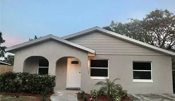 213 S LAKE PLEASANT RD, Apopka, FL 32703