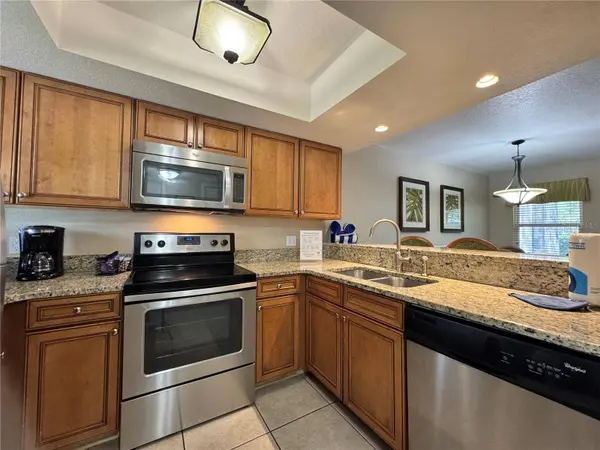 1009 BASEBALL AND BOARDWALK CT, Kissimmee, FL 34746
