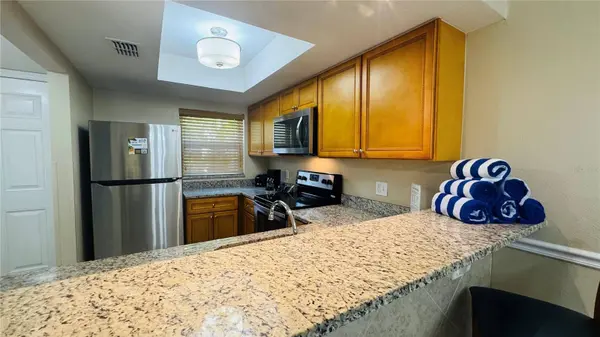 1124 SPACEPORT CT, Kissimmee, FL 34746