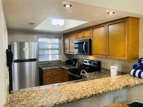 1021 BASEBALL AND BOARDWALK CT, Kissimmee, FL 34746
