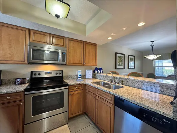 1005 BASEBALL AND BOARDWALK CT, Kissimmee, FL 34746