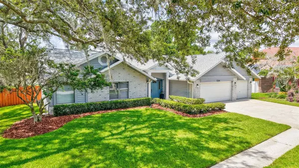 134 BARRINGTON DR, Brandon, FL 33511