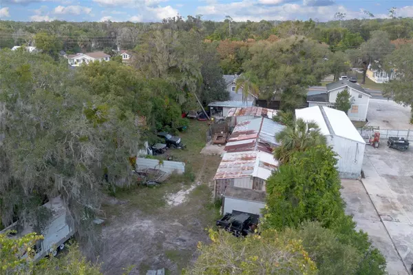 1430 E NEW YORK AVE, Deland, FL 32724