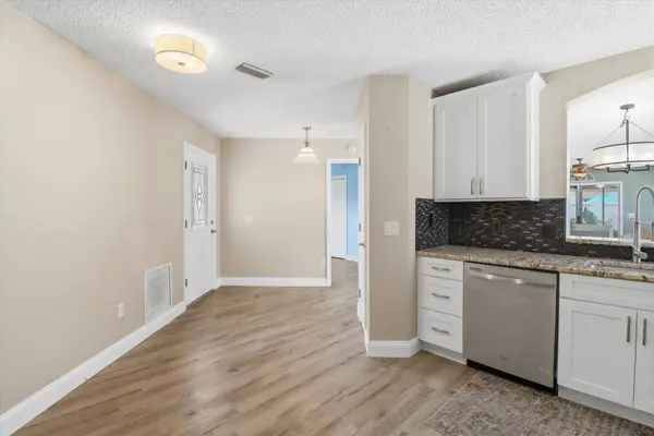 2445 GREEN HILL TRL, The Villages, FL 32162