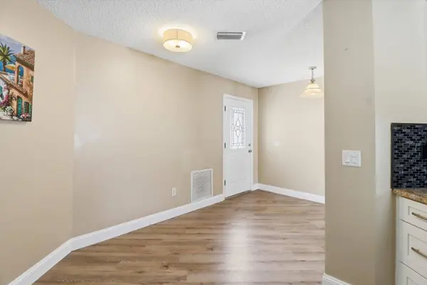 2445 GREEN HILL TRL, The Villages, FL 32162